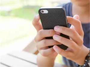 Delhi schools told to frame smartphone use policies for students