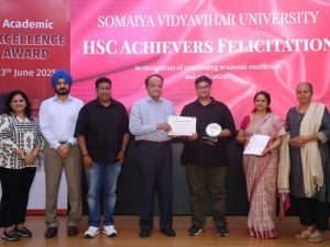 Somaiya Vidyavihar University honours top HSC scorers across India