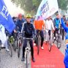 Delhi edu minister flags off Sundays on Cycle campaign