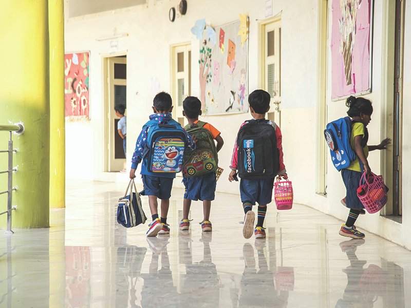 Mumbai,,India,11,February,2017,:,Unidentified,Group,Of,Small