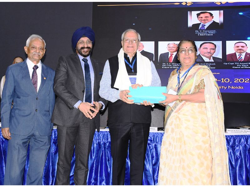 Amity University launches quantum mission for space applications (2)