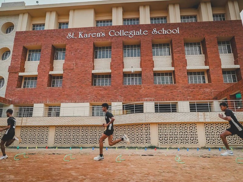 St Karen's collegiate-Campus