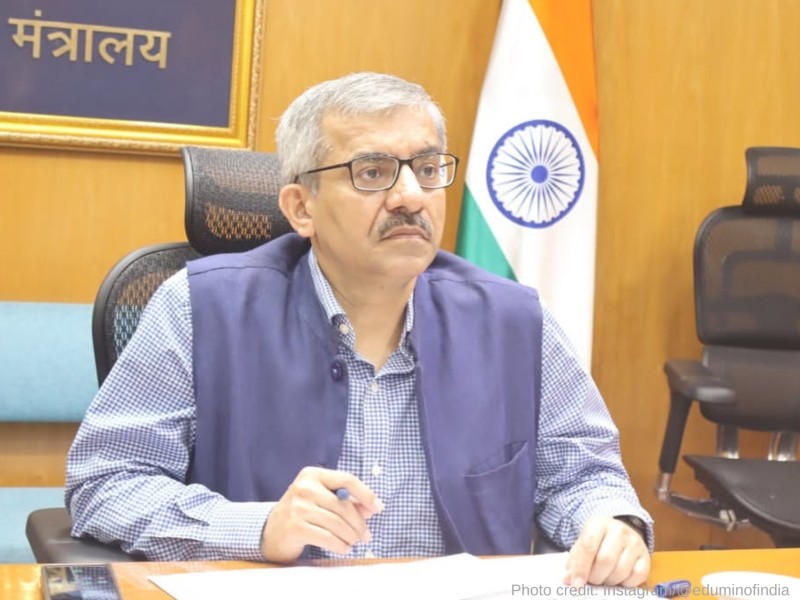 Joshi moved to Panchayati Raj ministry; Naresh Kumar Gangwar new higher ed secretary