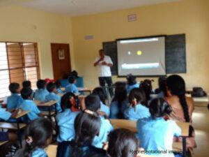 Maharashtra: 20-student norm raises concerns over teacher transfers, school closures
